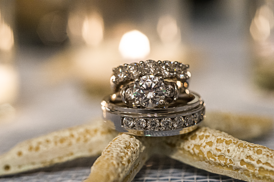 wedding rings with starfish