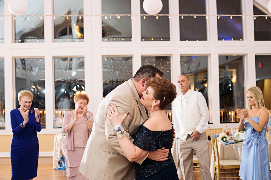 Mother groom dance