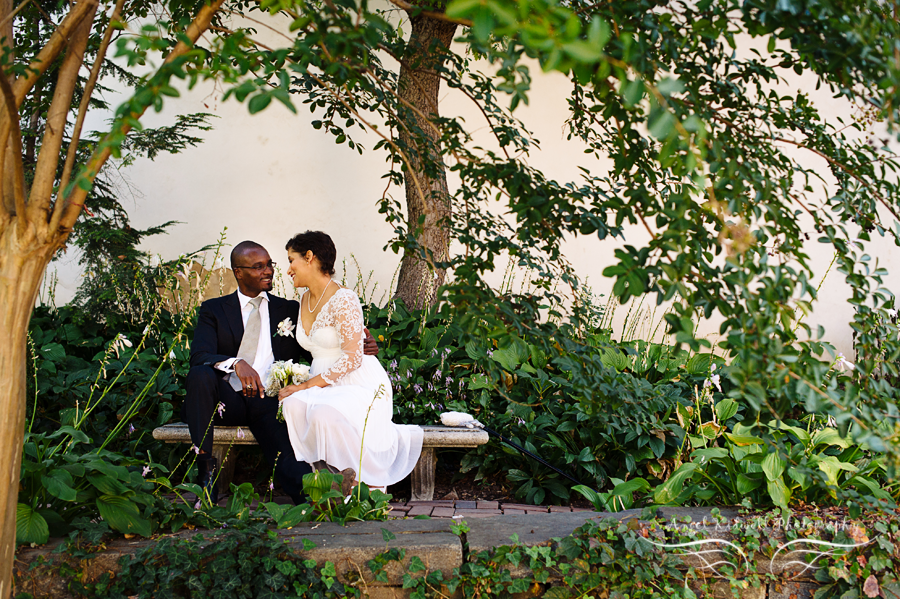 georgetown elopement photographer, washington dc wedding photographer, old stone house wedding, georgetown cupcake, restaurante piccolo