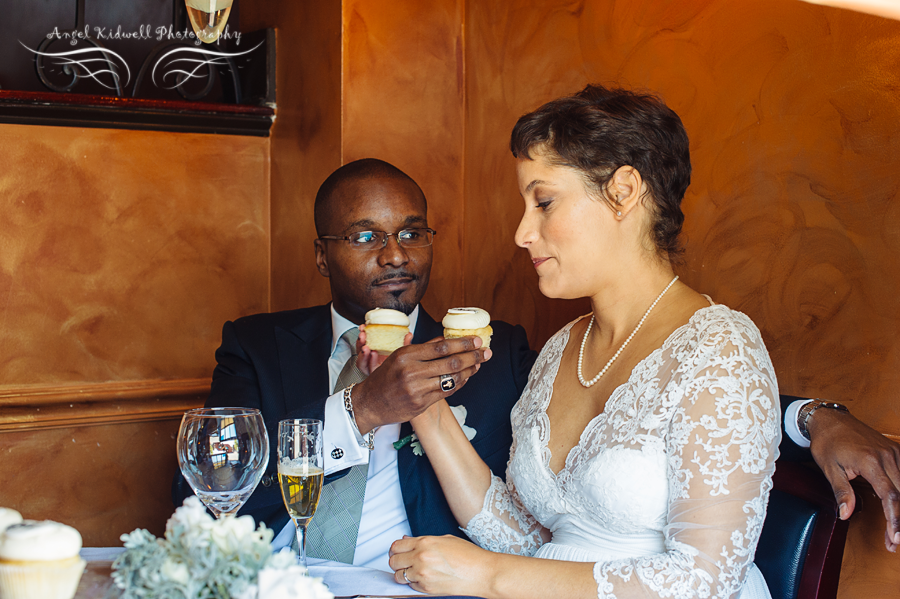 georgetown elopement photographer, washington dc wedding photographer, georgetown cupcake, restaurante piccolo