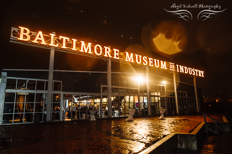 baltimore museum of industry; baltimore wedding photographer; maryland wedding photographer