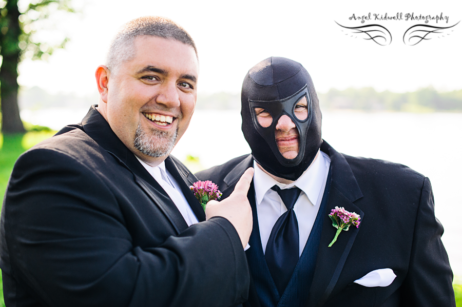 fun wedding photos in baltimore maryland groom with groomsman