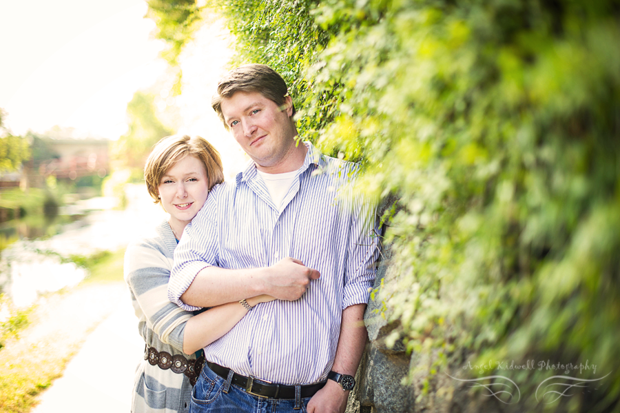 casual engagement photographers in georgetown 
