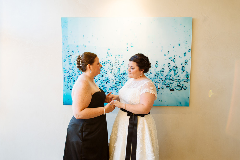 lesbian wedding by maryland photographer