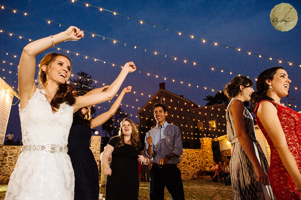 cobblestone-courtyard-lauxmont-farms-wedding073