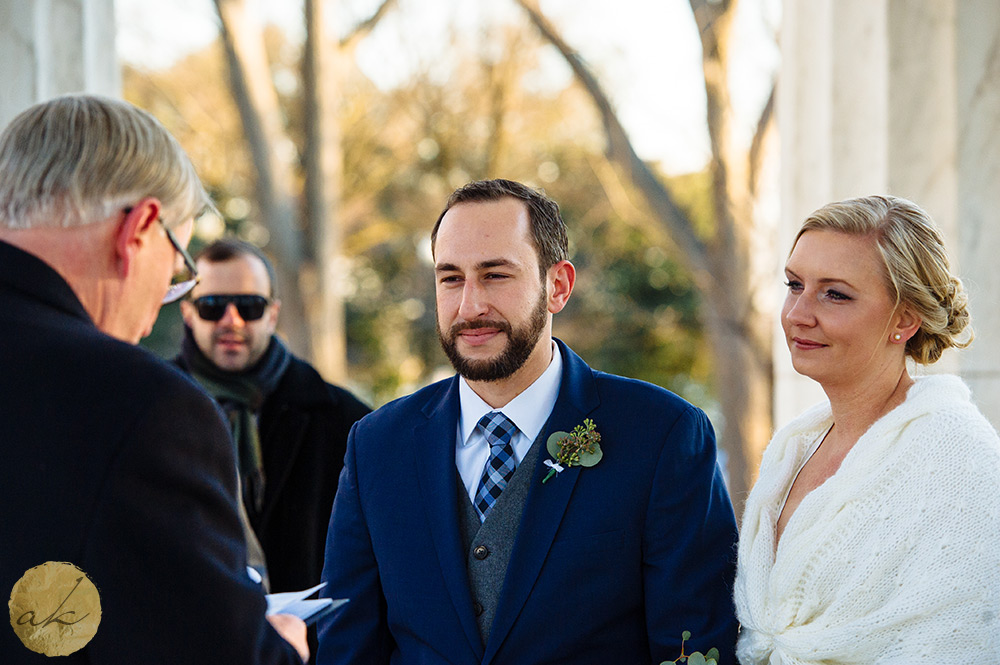 intimate dc war memorial wedding