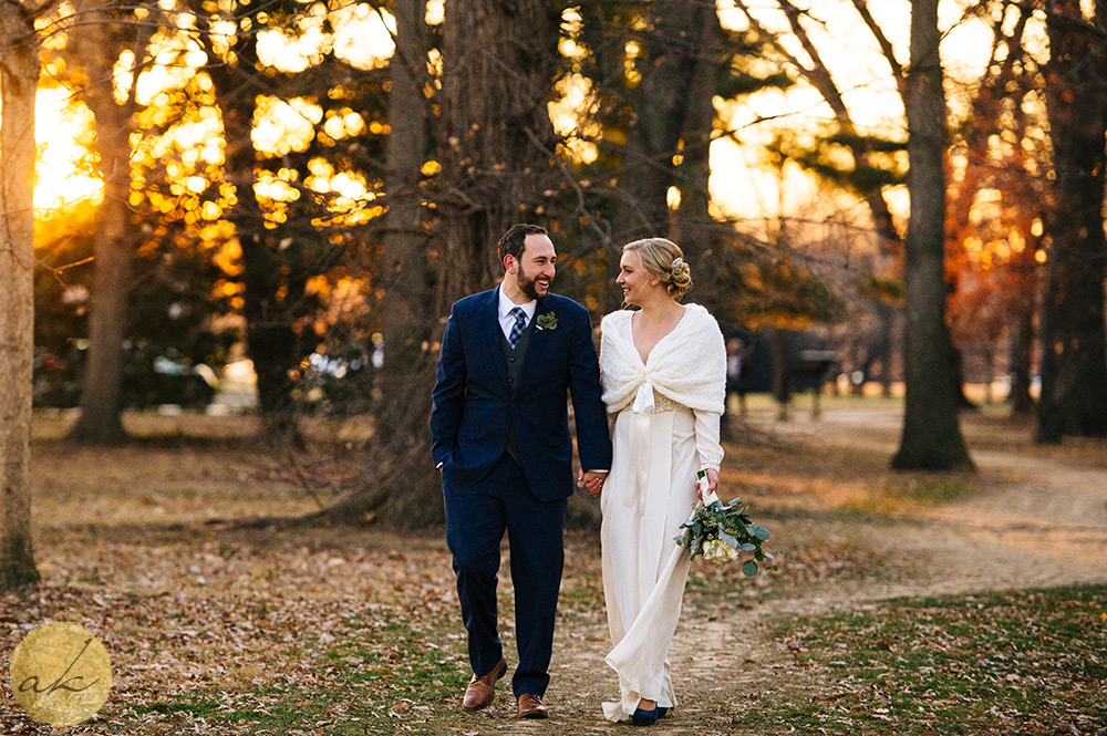 intimate dc war memorial wedding