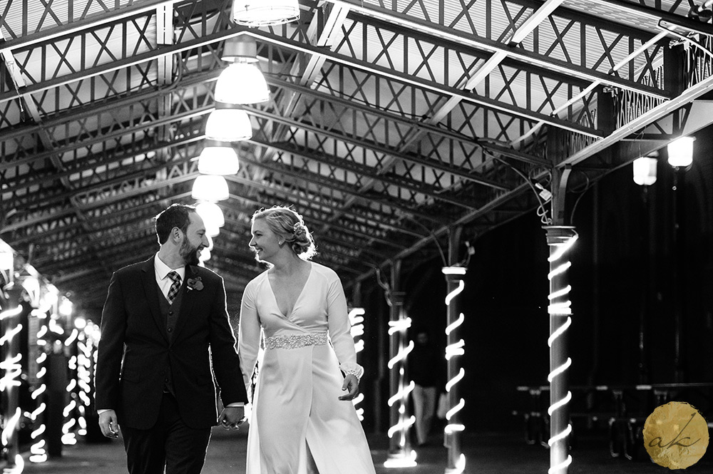 intimate dc war memorial wedding