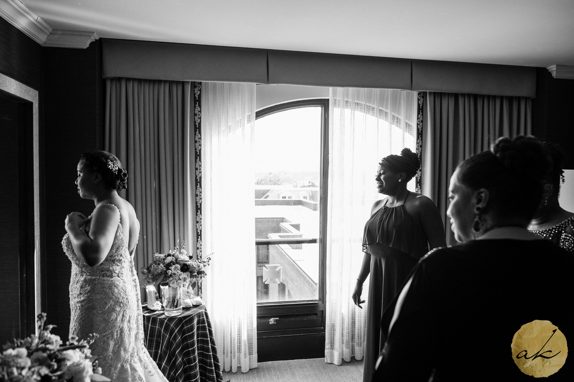 gradute hotel annapolis md wedding photographer 